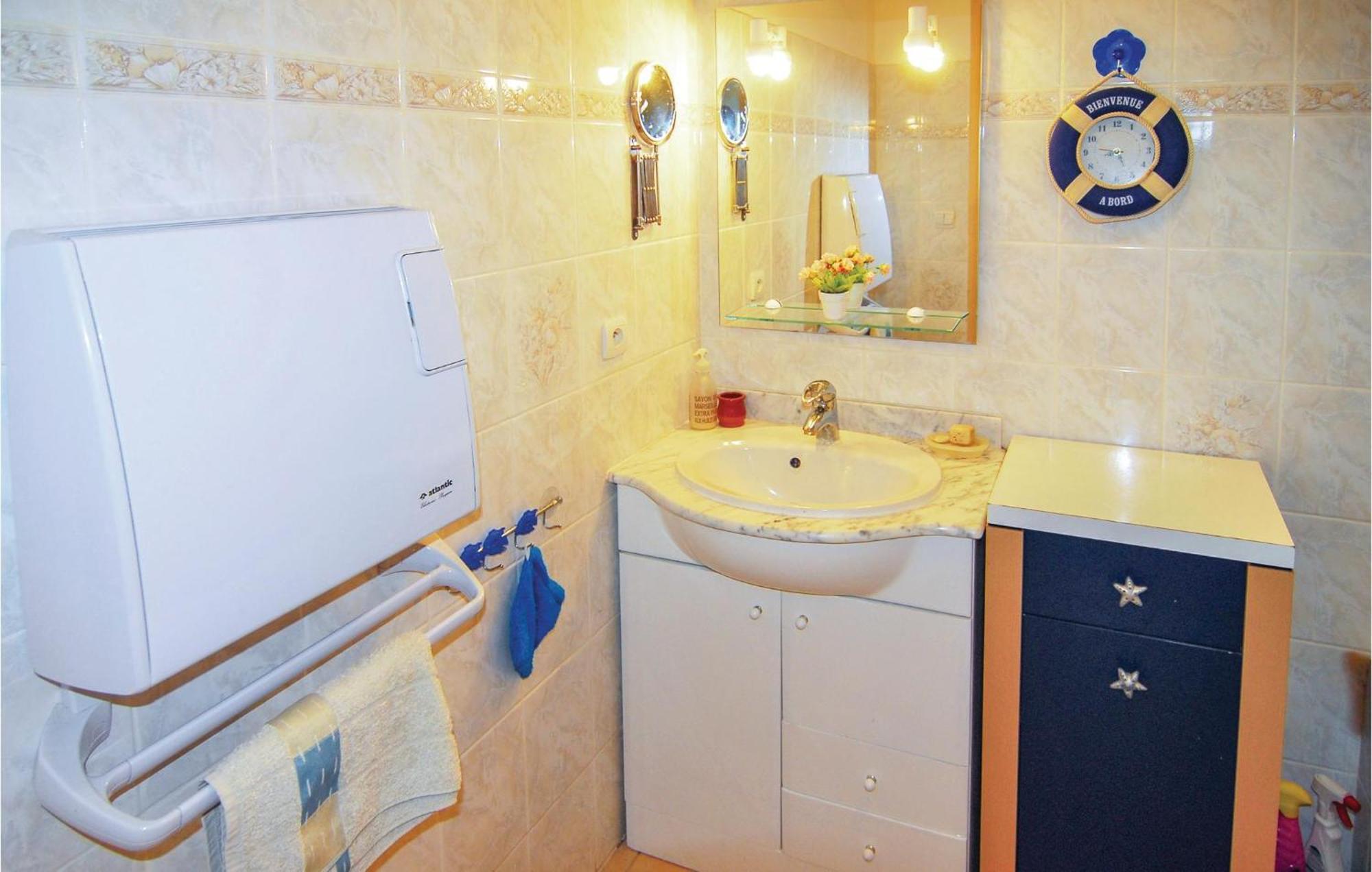 3 Bedroom Beautiful Home In Pignan エクステリア 写真