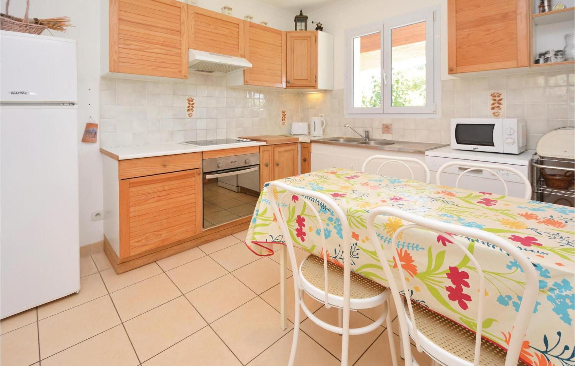 3 Bedroom Beautiful Home In Pignan エクステリア 写真